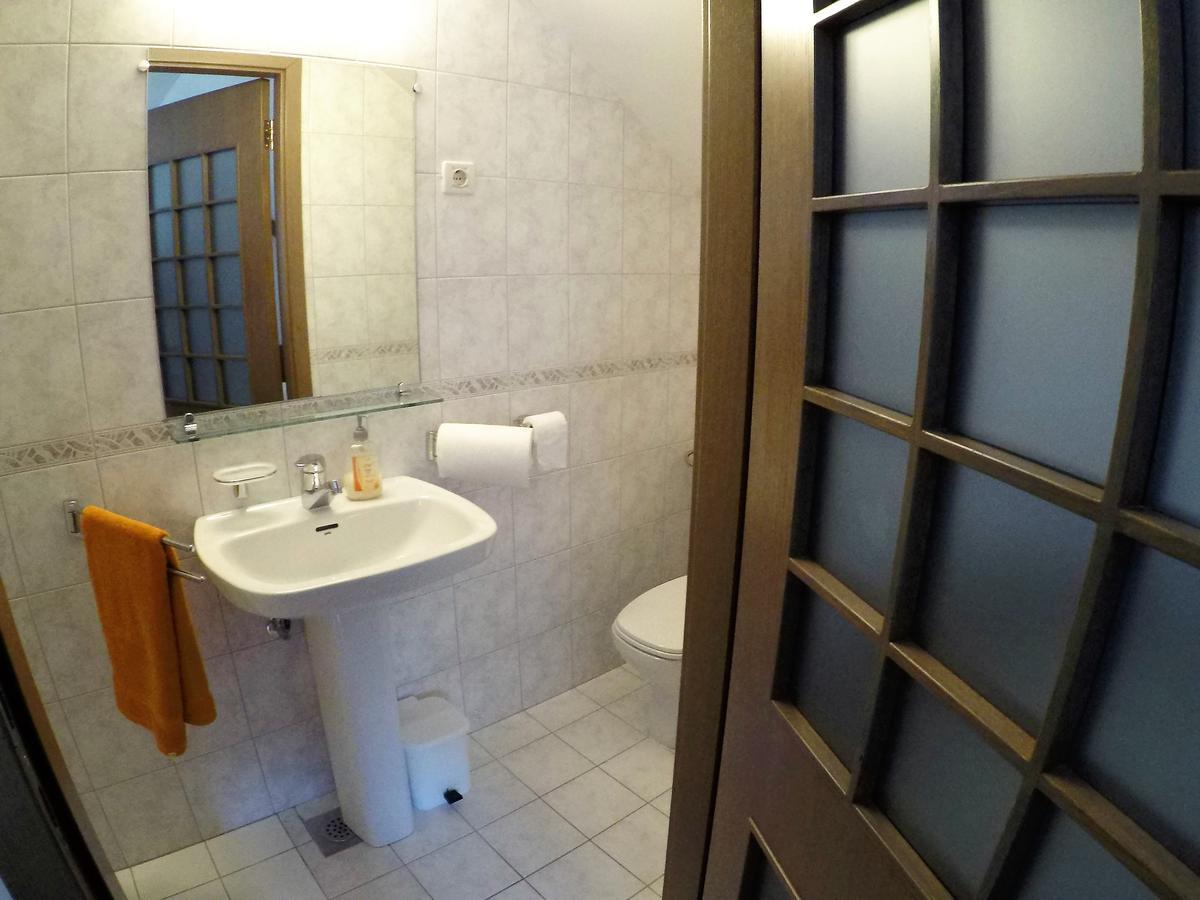 לינה וארוחת בוקר Tržič Karami Mountainhouse מראה חיצוני תמונה