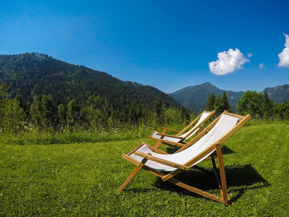 לינה וארוחת בוקר Tržič Karami Mountainhouse מראה חיצוני תמונה